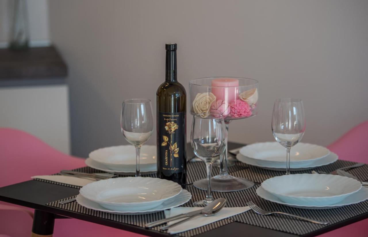 Apartments Villa "Aurea" With Pool Кърк Екстериор снимка